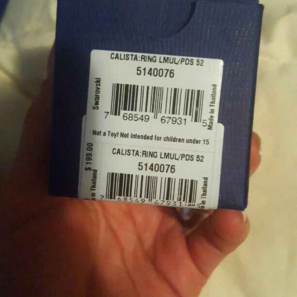 Swarovski Calista Ring size 52 and 55. Make your choice. Comes in original box. - Picture 4 of 4